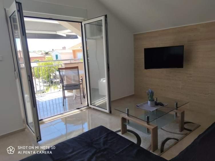 Apartments Zelic Zara Esterno foto