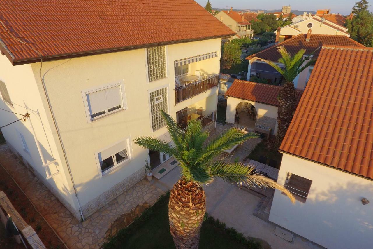 Apartments Zelic Zara Esterno foto