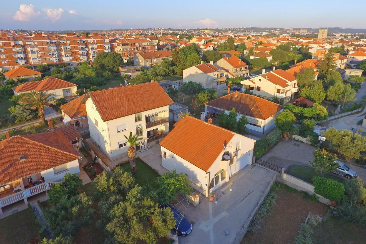 Apartments Zelic Zara Esterno foto